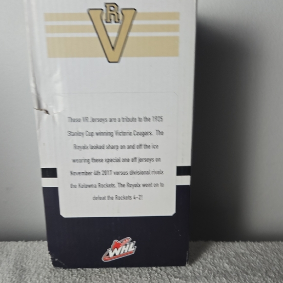 Scott Walford Limited Edition Bobblehead - Picture 10 of 11